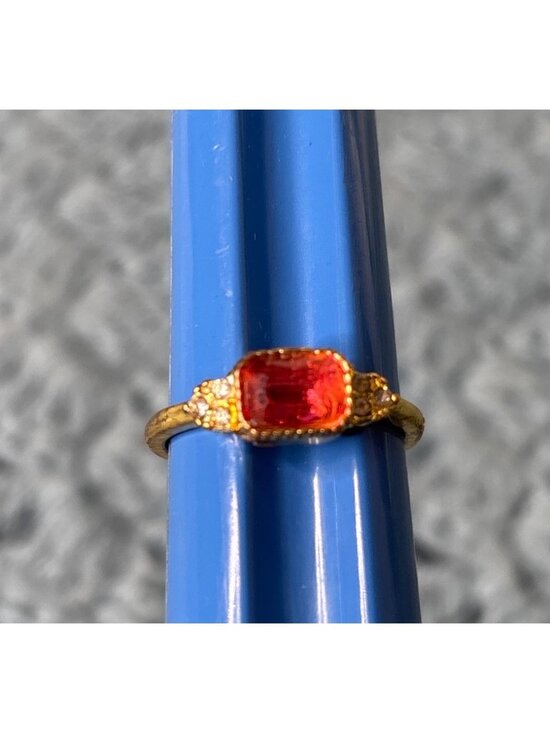 Jewelry - Goldtone Pink and Clear Rhinestone Ring Size 9.25 Some Metal Wear